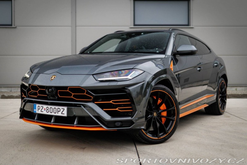 Lamborghini Urus / PO SERVISE / AJ PROTIÚ