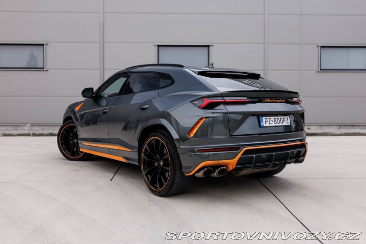 Lamborghini Urus 2020