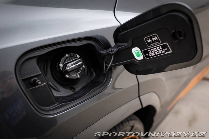 Lamborghini Urus / PO SERVISE / AJ PROTIÚ 2020
