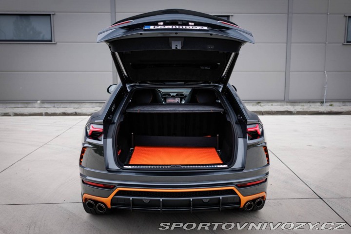 Lamborghini Urus / PO SERVISE / AJ PROTIÚ 2020