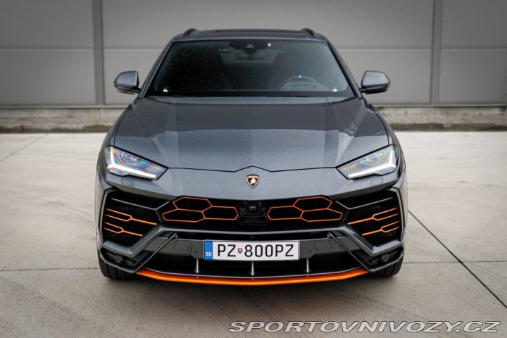 Lamborghini Urus / PO SERVISE / AJ PROTIÚ 2020