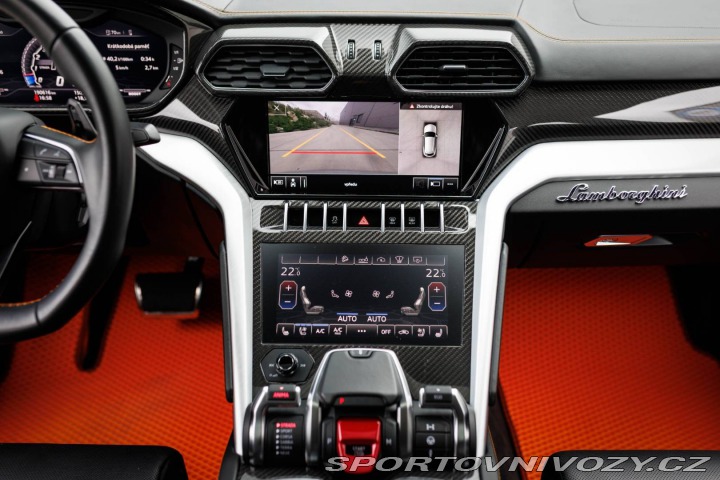 Lamborghini Urus / PO SERVISE / AJ PROTIÚ 2020