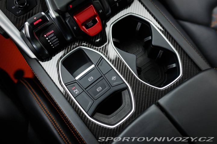 Lamborghini Urus / PO SERVISE / AJ PROTIÚ 2020