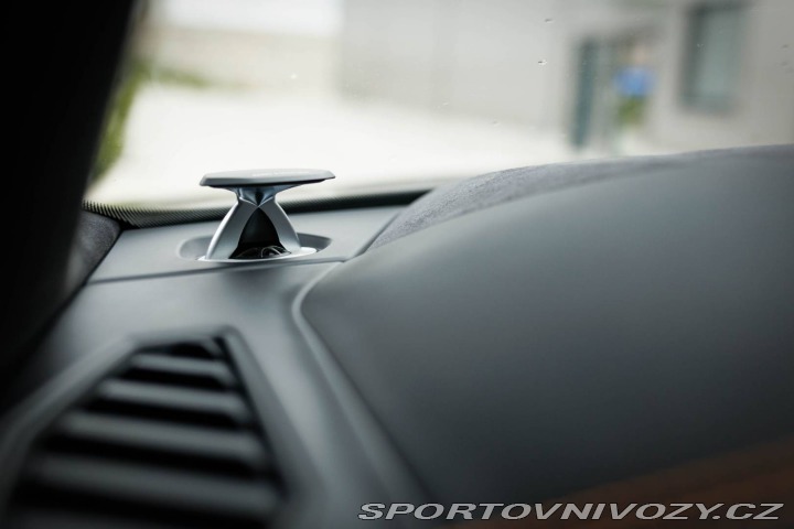 Lamborghini Urus / PO SERVISE / AJ PROTIÚ 2020