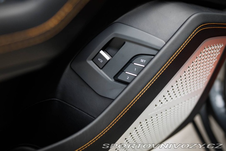 Lamborghini Urus / PO SERVISE / AJ PROTIÚ 2020