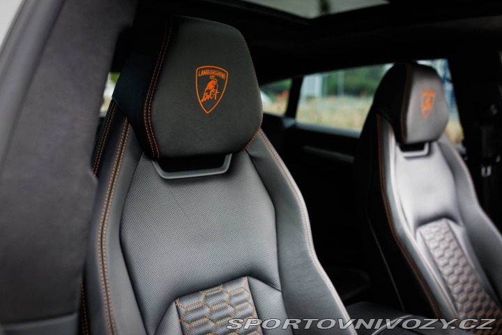 Lamborghini Urus / PO SERVISE / AJ PROTIÚ 2020