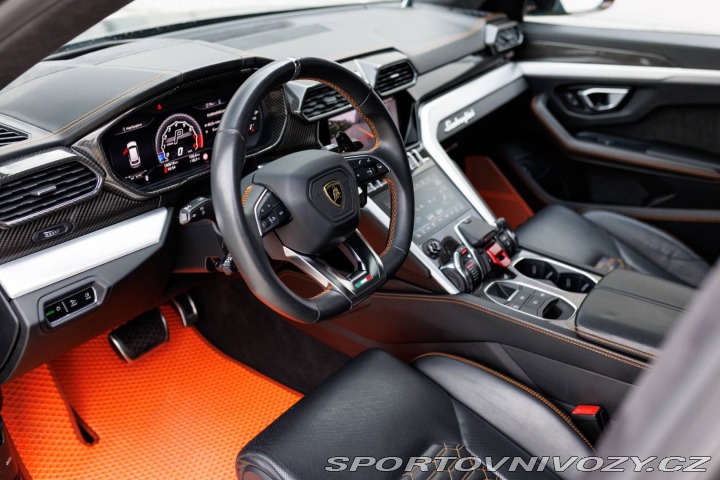 Lamborghini Urus 2020