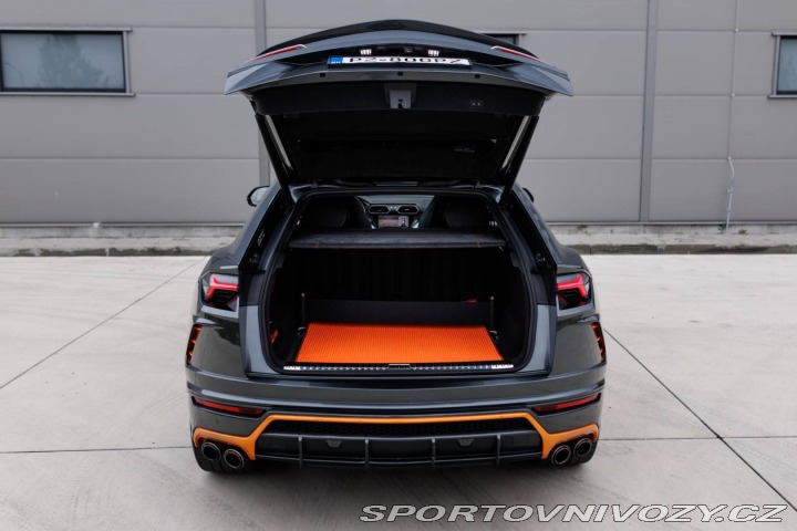 Lamborghini Urus 2020