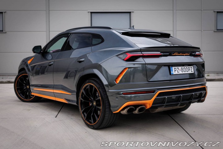 Lamborghini Urus / PO SERVISE / AJ PROTIÚ 2020