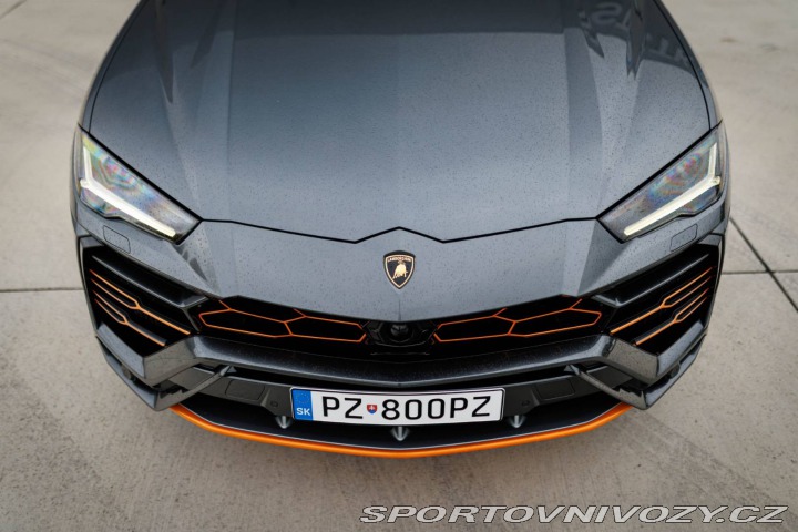 Lamborghini Urus / PO SERVISE / AJ PROTIÚ 2020