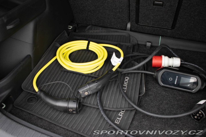 Škoda Elroq 85, 82kWh, 210kW Selecti 2025
