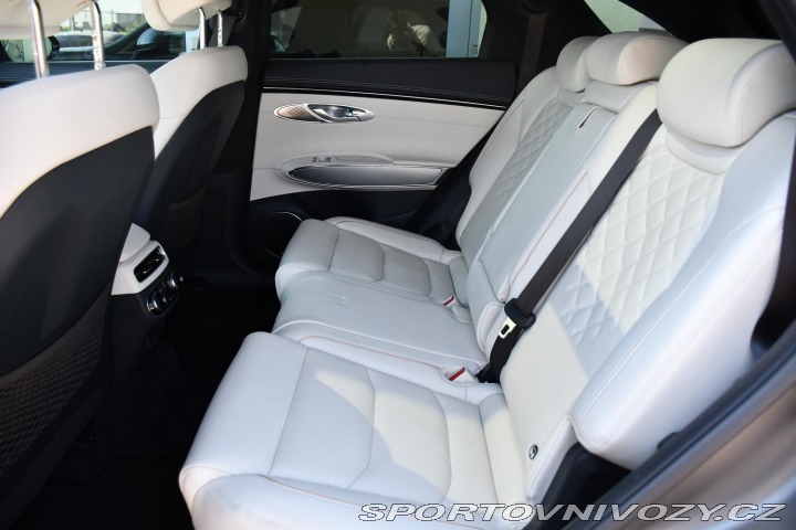 Ostatní značky Ostatní modely Genesis GV70 AWD SPORT REZERVACE 2023