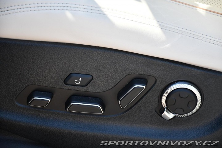 Ostatní značky Ostatní modely Genesis GV70 AWD SPORT REZERVACE 2023