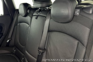 Mini Clubman Cooper D 2016