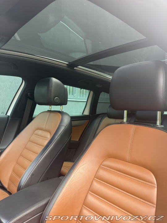 Volkswagen Ostatní modely Passat B7 2012
