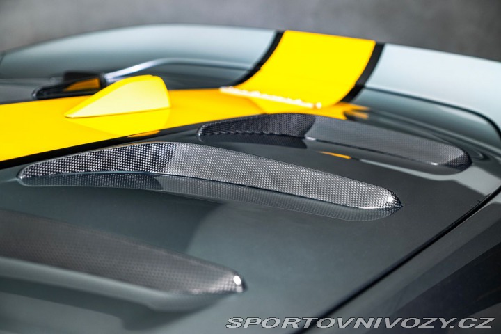 Ferrari 812  2022