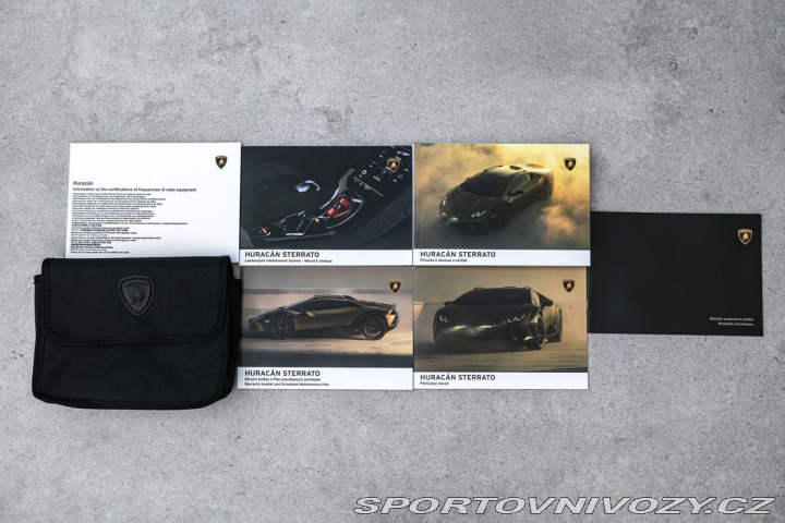 Lamborghini Huracán  2024