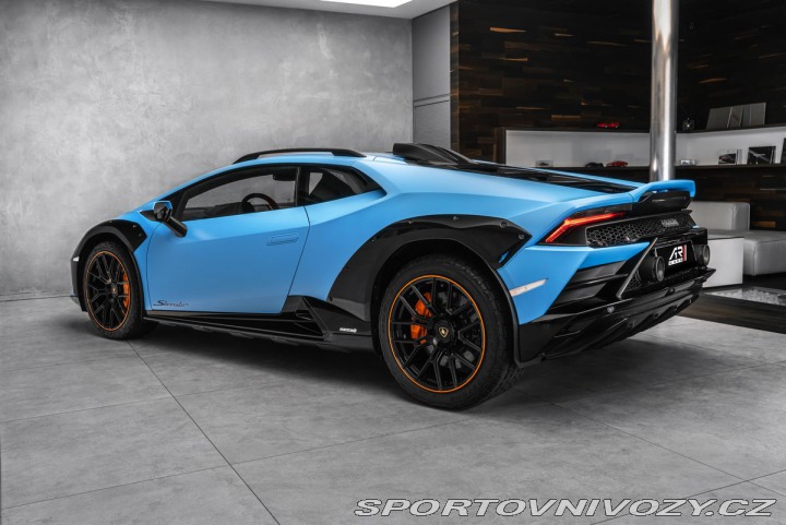 Lamborghini Huracán  2024