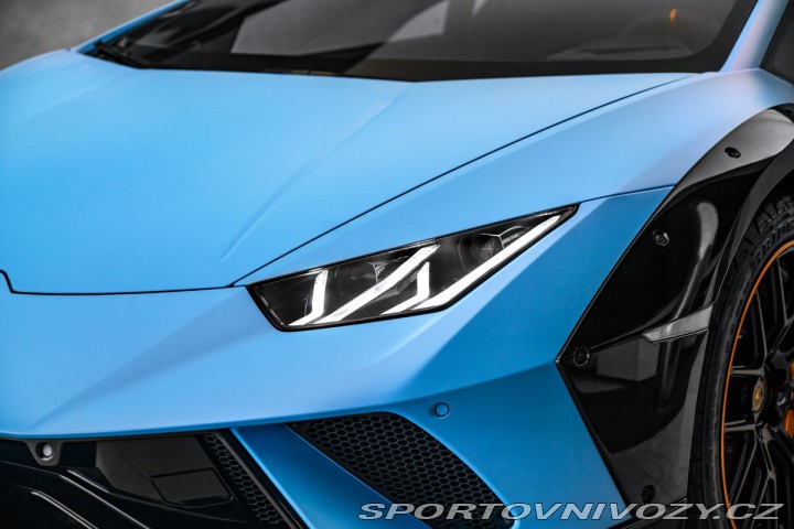 Lamborghini Huracán  2024