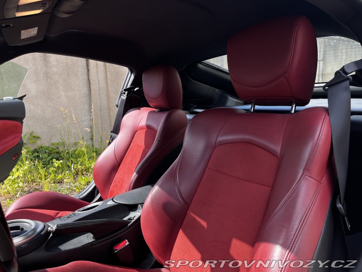 Nissan 370 Z 40th Anniversary Edition 2010