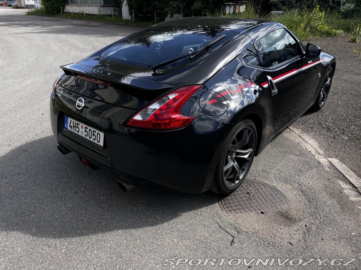 Nissan 370 Z 40th Anniversary Edition 2010