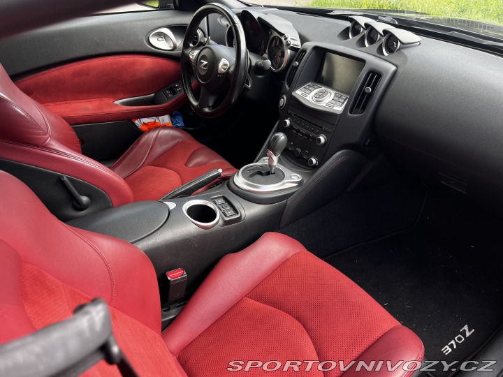 Nissan 370 Z 40th Anniversary Edition 2010