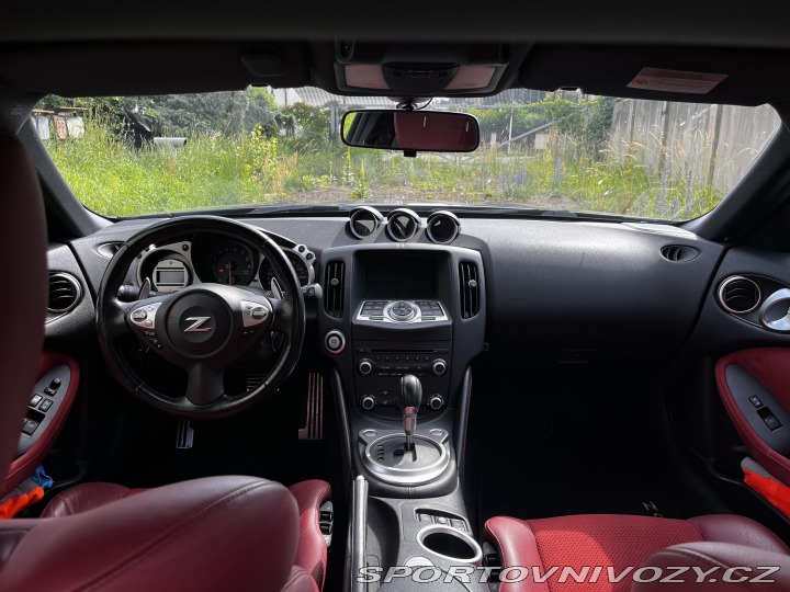 Nissan 370 Z 40th Anniversary Edition 2010