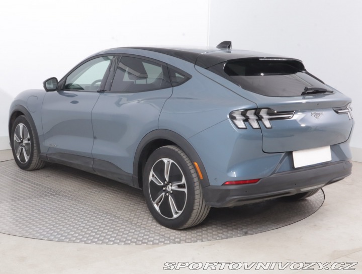 Ford Mustang Mach-E Standard Range RW 2024