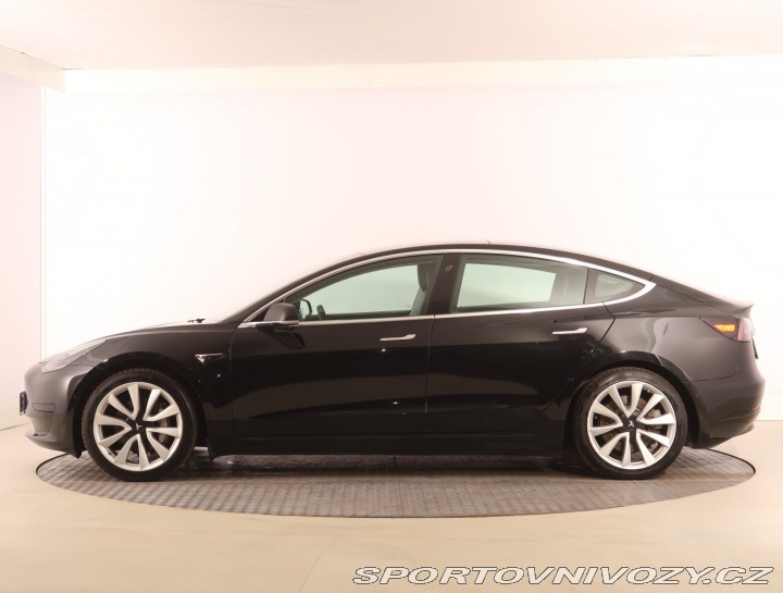 Tesla Model 3 Std Range Plus 52kWh 2020