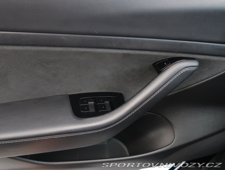 Tesla Model 3 Std Range Plus 52kWh 2020