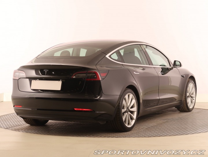 Tesla Model 3 Std Range Plus 52kWh 2020