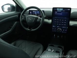 Ford Mustang Mach-E Standard Range RW 2022