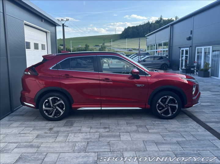 Mitsubishi Ostatní modely Eclipse Cross 2,4 PHEV 188PS Instyle+ 2022