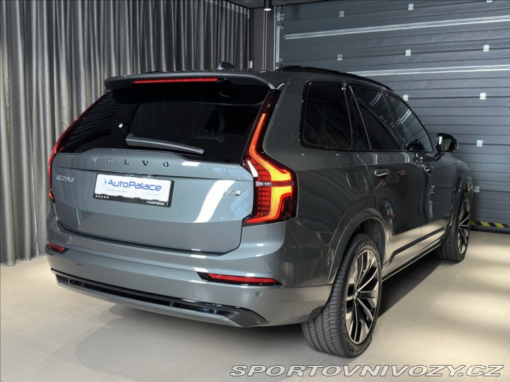 Volvo Ostatní modely XC90 2,0 T8 PHEV Plus Dark 2026