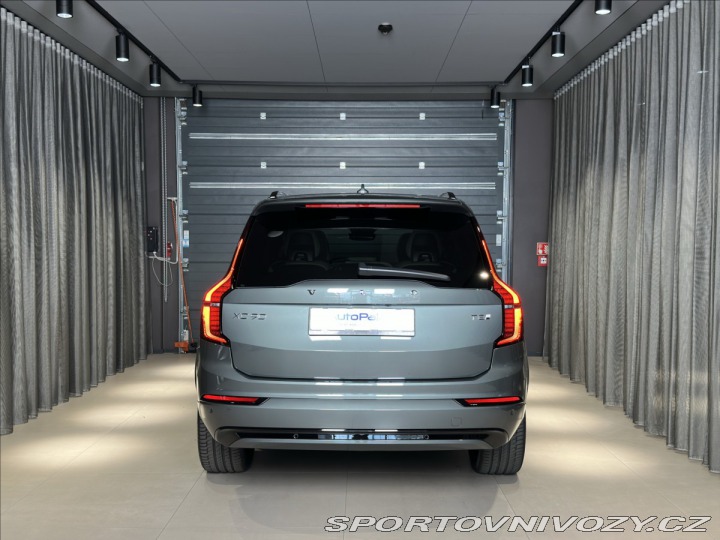 Volvo Ostatní modely XC90 2,0 T8 PHEV Plus Dark 2026