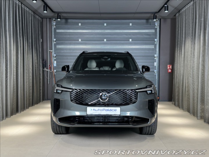 Volvo Ostatní modely XC90 2,0 T8 PHEV Plus Dark 2026