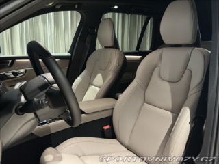 Volvo Ostatní modely XC90 2,0 T8  Plus Dark 2026