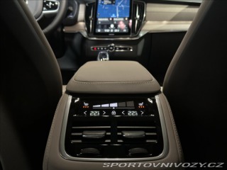Volvo Ostatní modely XC90 2,0 T8  Plus Dark 2026
