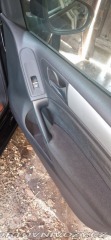 Volkswagen Golf 2,0   Tdi highline, tažné 1800
