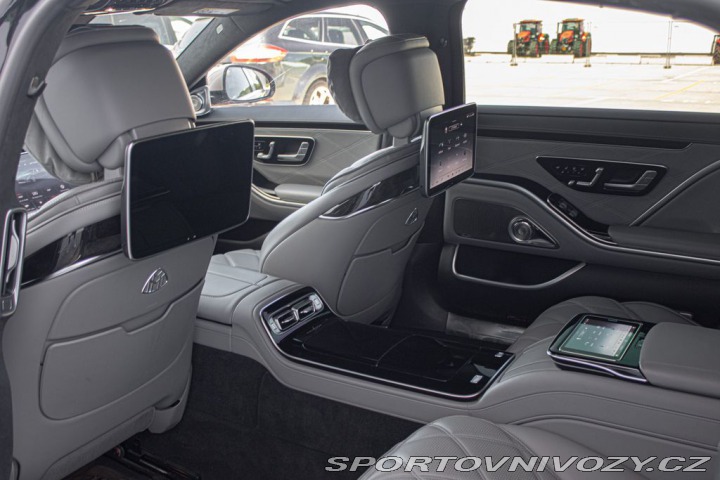 Mercedes-Benz S Maybach 1800