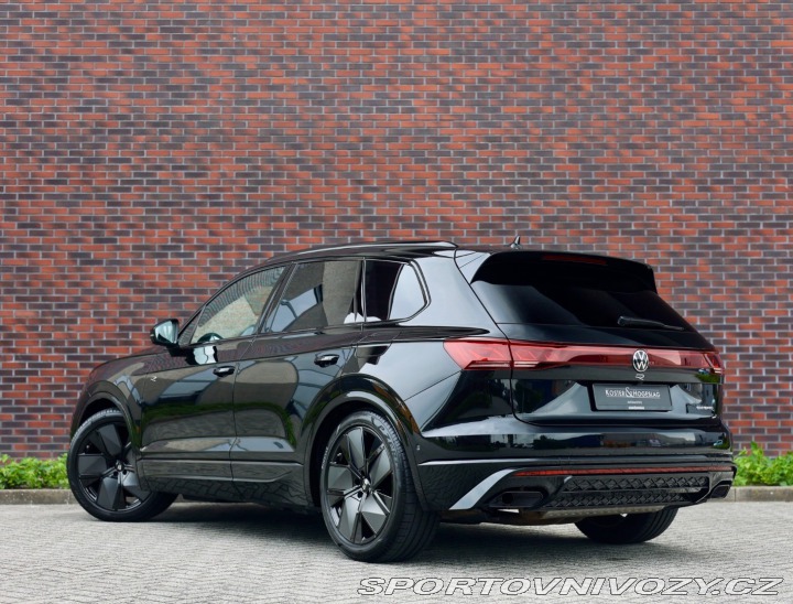 Volkswagen Ostatní modely Touareg 3.0 TSI eHybrid 4Motion 2025