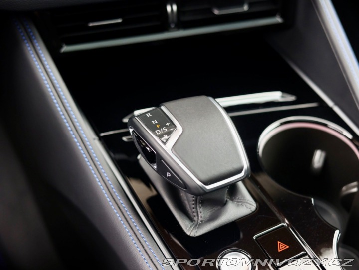 Volkswagen Ostatní modely Touareg 3.0 TSI eHybrid 4Motion 2025