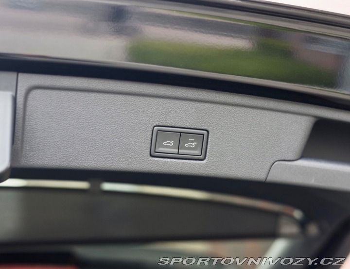 Volkswagen Ostatní modely Touareg 3.0 TSI eHybrid 4Motion 2025