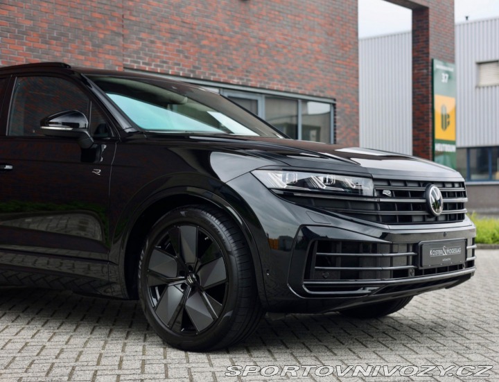 Volkswagen Ostatní modely Touareg 3.0 TSI eHybrid 4Motion 2025