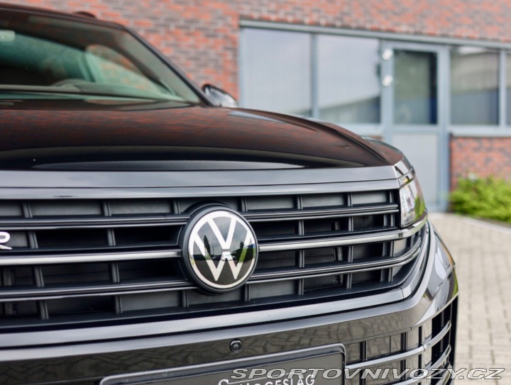 Volkswagen Ostatní modely Touareg 3.0 TSI eHybrid 4Motion 2025
