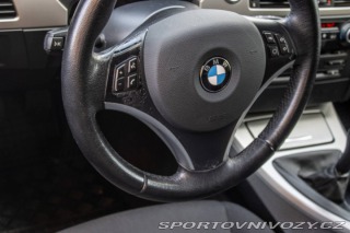 BMW 3 325i MT/6 / AJ NA SPLÁTK 2006