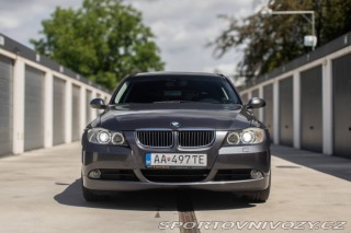 BMW 3 325i MT/6 / AJ NA SPLÁTK 2006