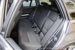 BMW 3 325i MT/6 / AJ NA SPLÁTK 2006
