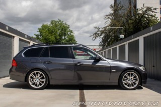 BMW 3 325i MT/6 / AJ NA SPLÁTK 2006
