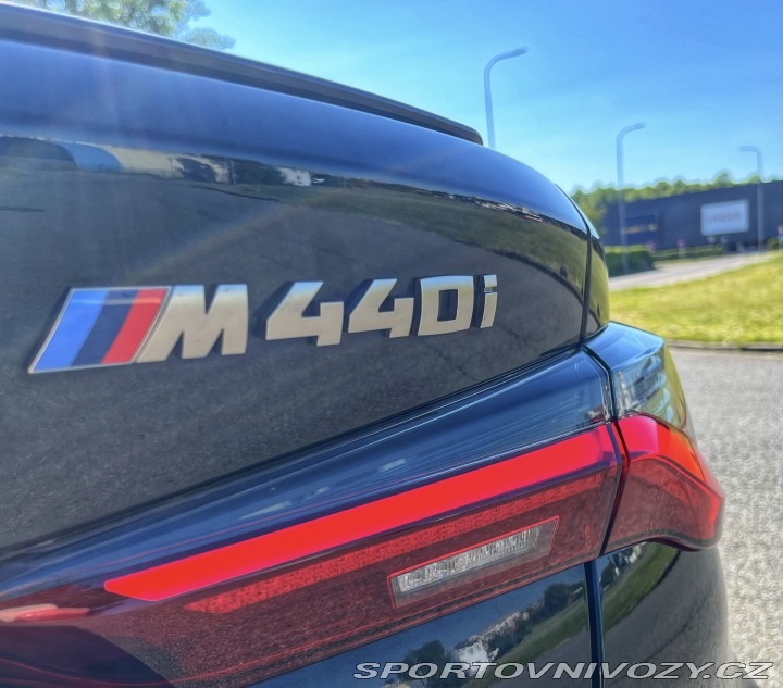 BMW M4 M440i xDrive Coupé 2021
